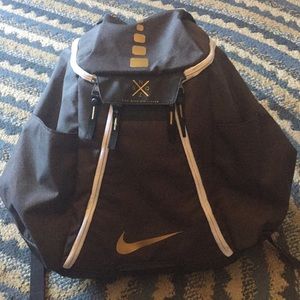 Nike Elite Basketball Bag
